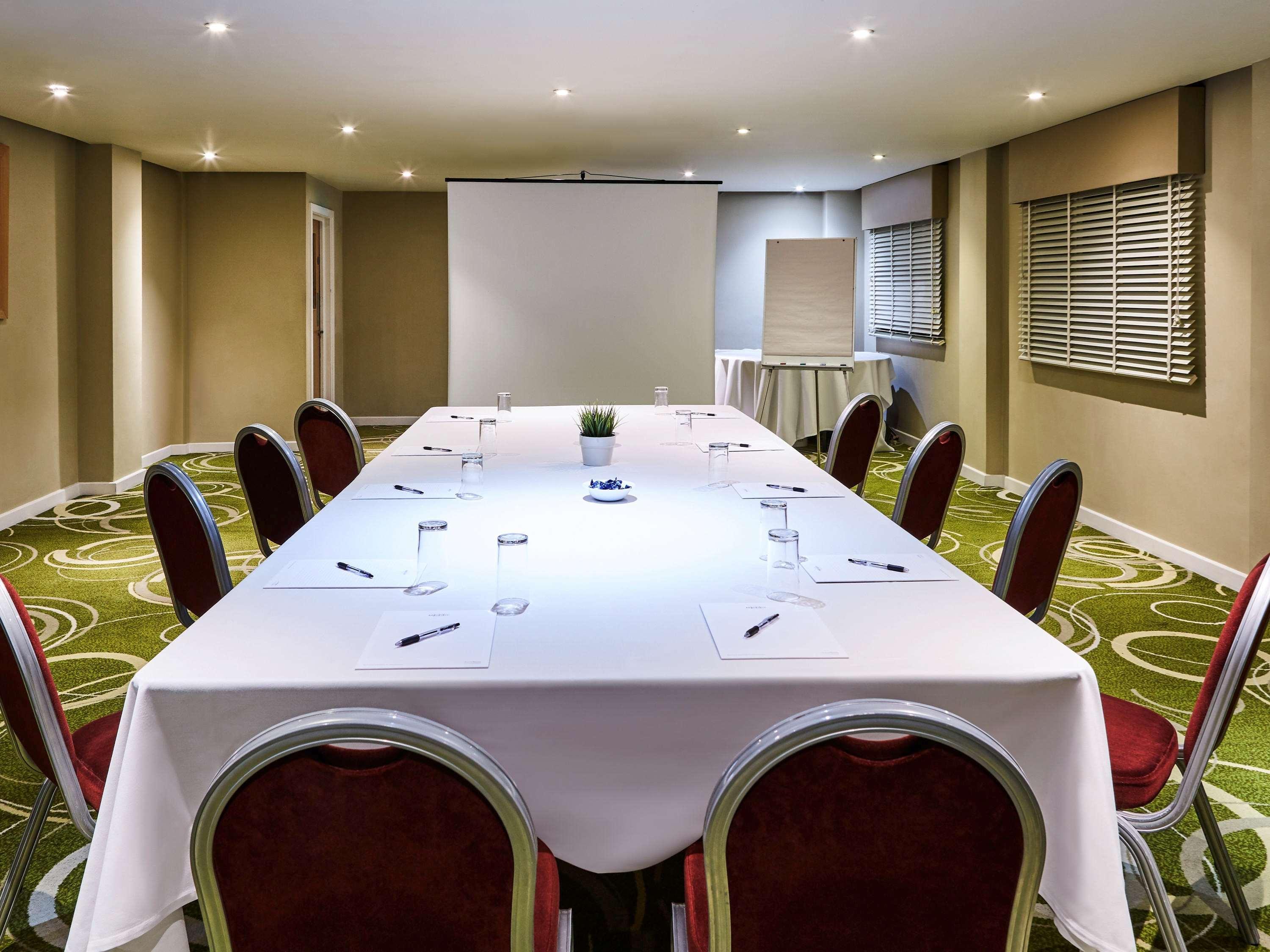 Mercure Newbury West Grange Hotel Thatcham Εξωτερικό φωτογραφία
